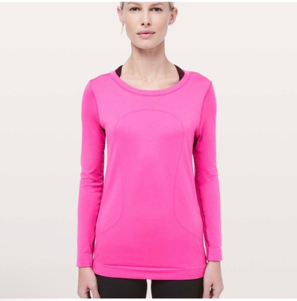 Lululemon Top Womens 6 Pink Swiftly Tech Long Sleeve Breeze Relaxed Fit Athletic
